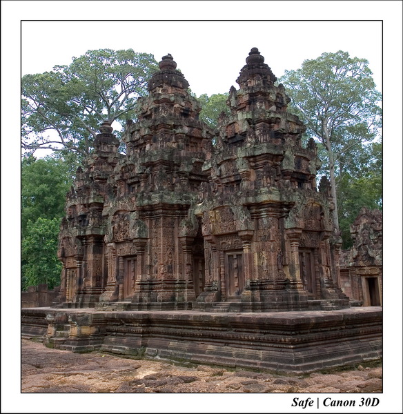 2006 - 07 - Temple angkor - Bantea Srey 34